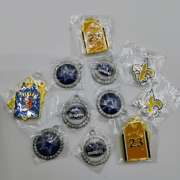 16 piece sports charms - Lebron, Allen Iverson, Cowboys & Saints - Picture 2 of 4